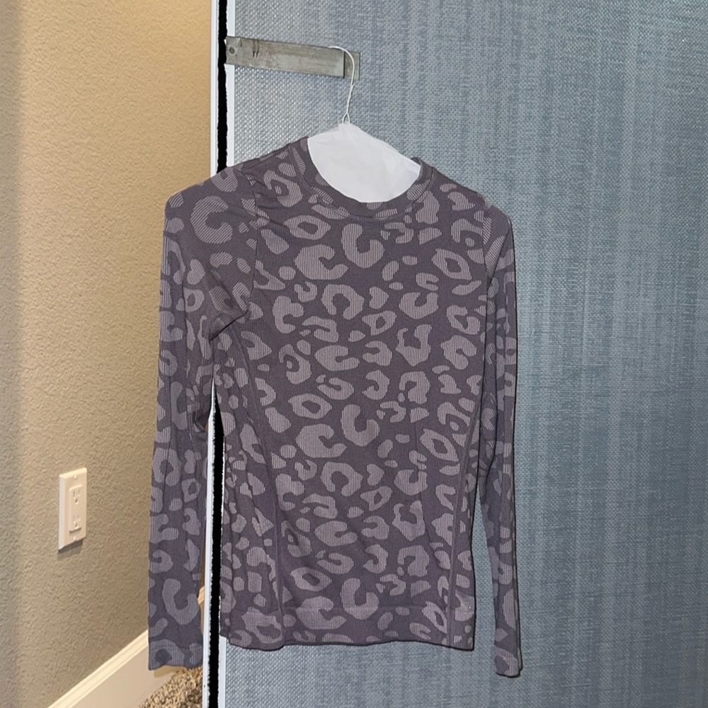 Sweaty Betty cheetah long sleeve